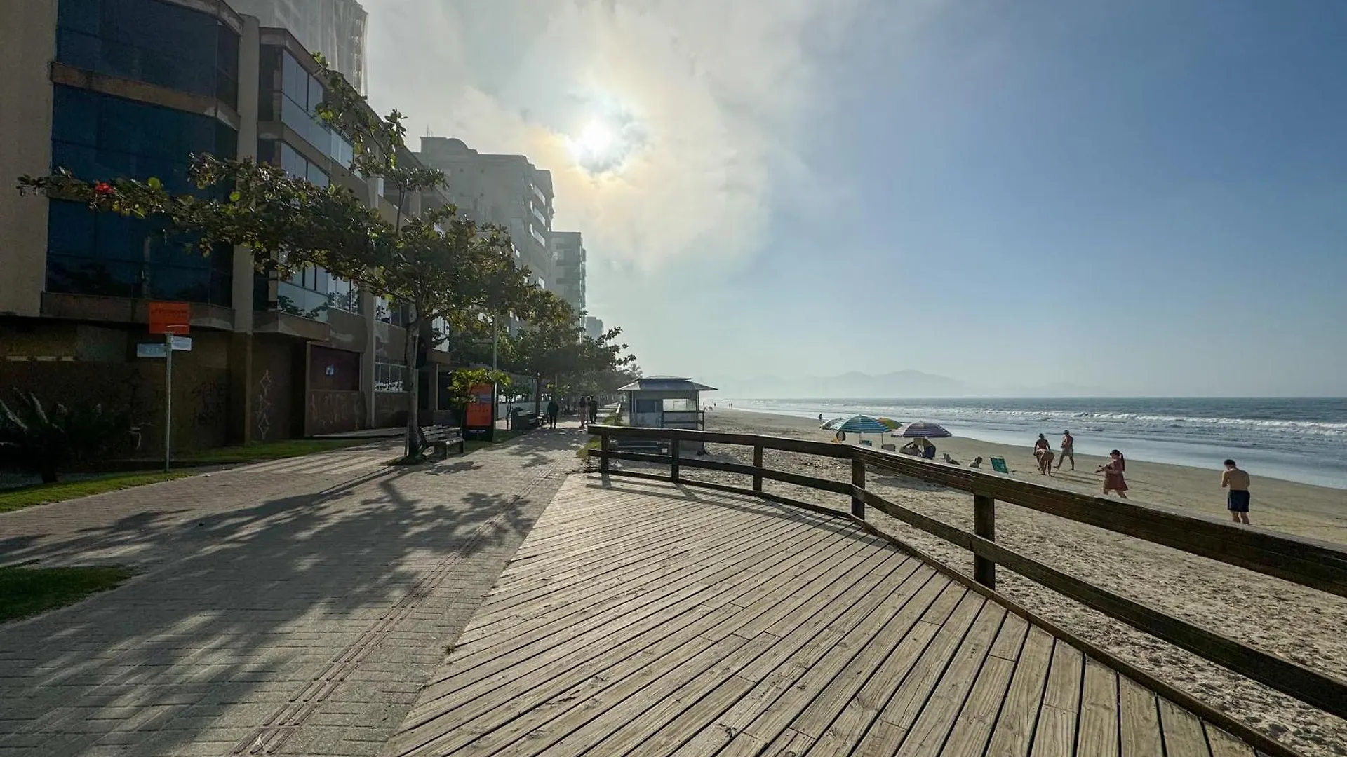 Pe Na Areia 30 Passos Do Mar Apto 101 ايتابيما شقة